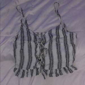 lace up cropped tank